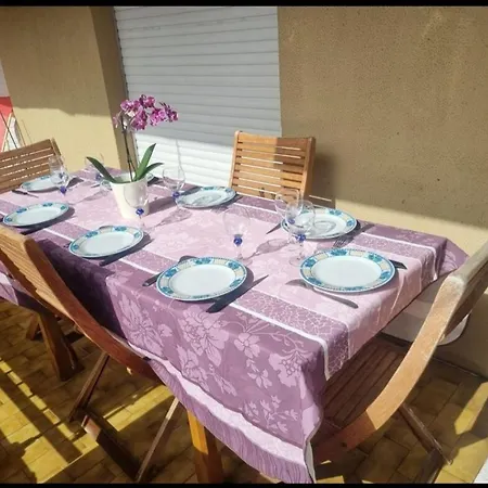 Apartment 3 Chambres Climatise